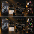 Intercom moto Bluetooth avec son support, son câble de charge et les types de casques compatibles